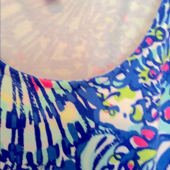 Sale🎉🎉Beautiful Lilly dress to the knee - Picture 4 of 5